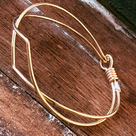 The Point Bracelet